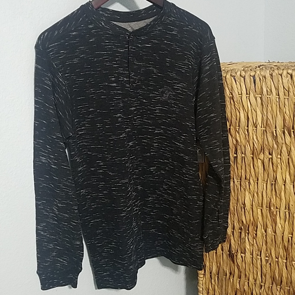 BHPC Long sleeve Henley style